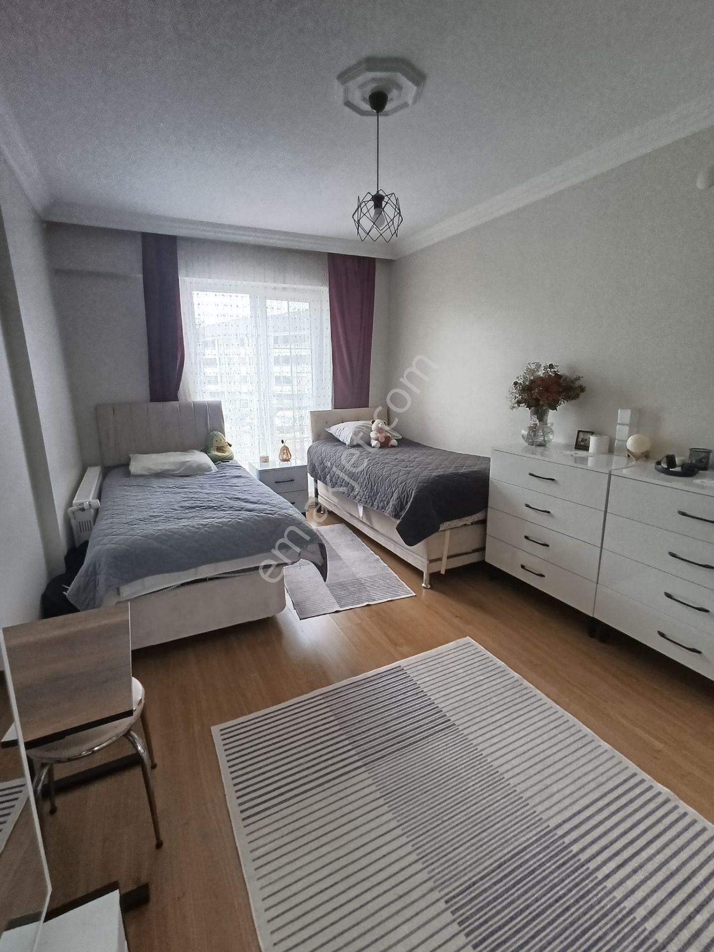 Hendek Yeni Mahallesi'nde Satılık Geniş Balkonlu 3+1 Daire - Görsel 44
