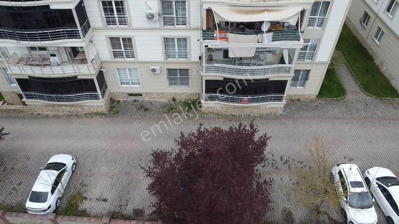 Hendek Yeni Mahallesi'nde Satılık Geniş Balkonlu 3+1 Daire - Görsel 13