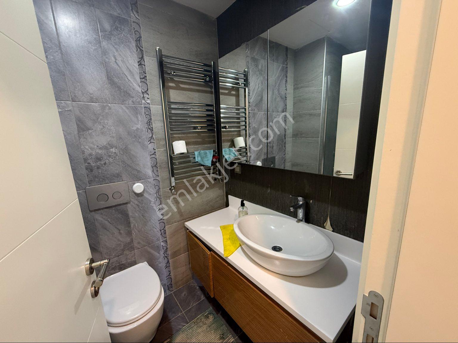 Referans Güneşlide Kiralık Tam Eşyalı 1+1 Daire - Görsel 14