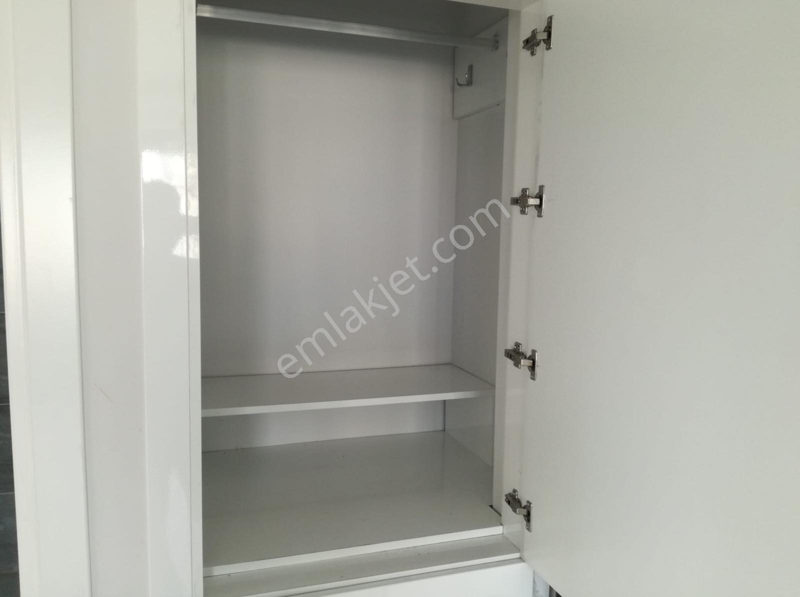 Remax Parladan Körfez Mahallesinde Eşyasız Satılık 1+1 Daire - Görsel 23