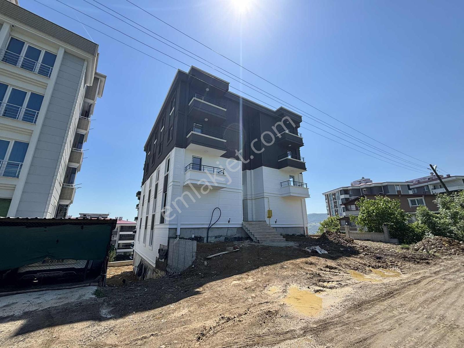 Remax Yasir | İlkadım Kavacık Yerden Isıtmalı 3+1 - Görsel 2