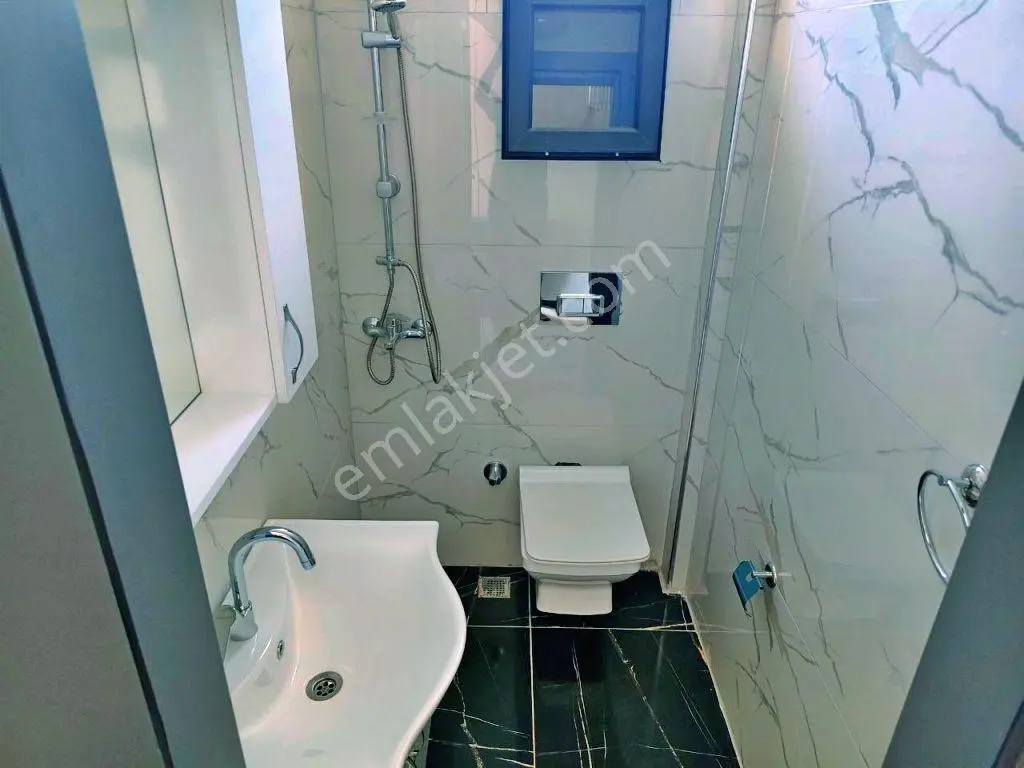Uytundan Gürede Müstakil Havuzlu Ultra Lüks 5+1 Satılık Villa - Görsel 25