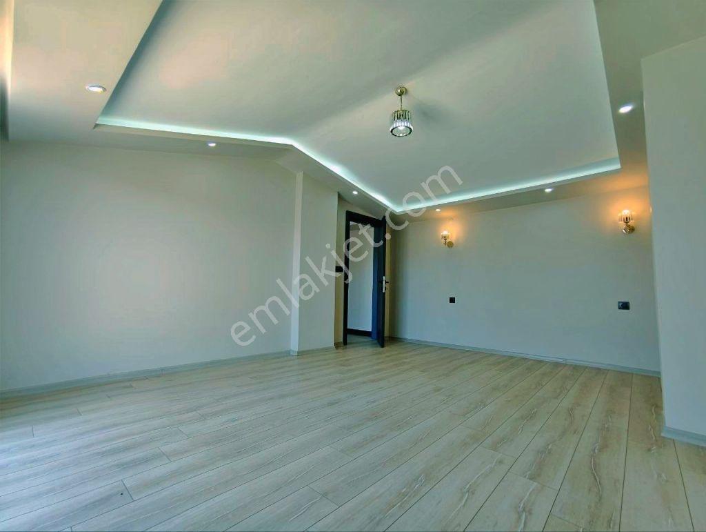 Uytundan Gürede Müstakil Havuzlu Ultra Lüks 5+1 Satılık Villa - Görsel 29