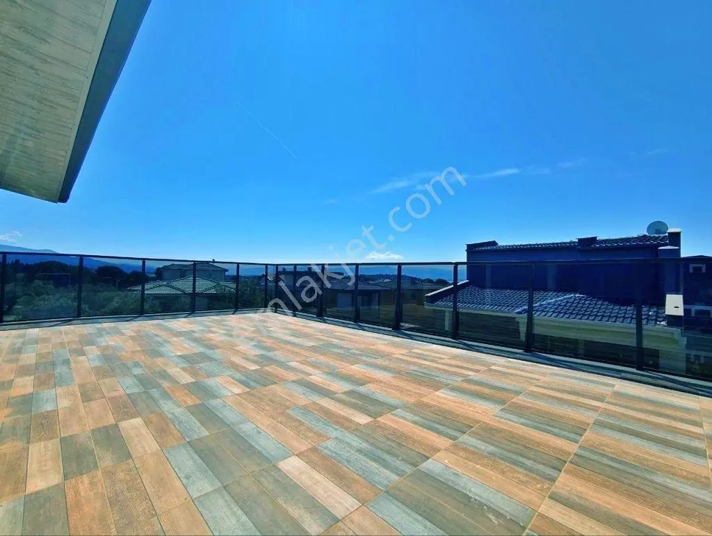 Uytundan Gürede Müstakil Havuzlu Ultra Lüks 5+1 Satılık Villa - Görsel 17