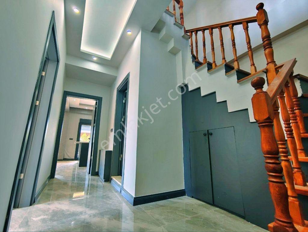 Uytundan Gürede Müstakil Havuzlu Ultra Lüks 5+1 Satılık Villa - Görsel 8
