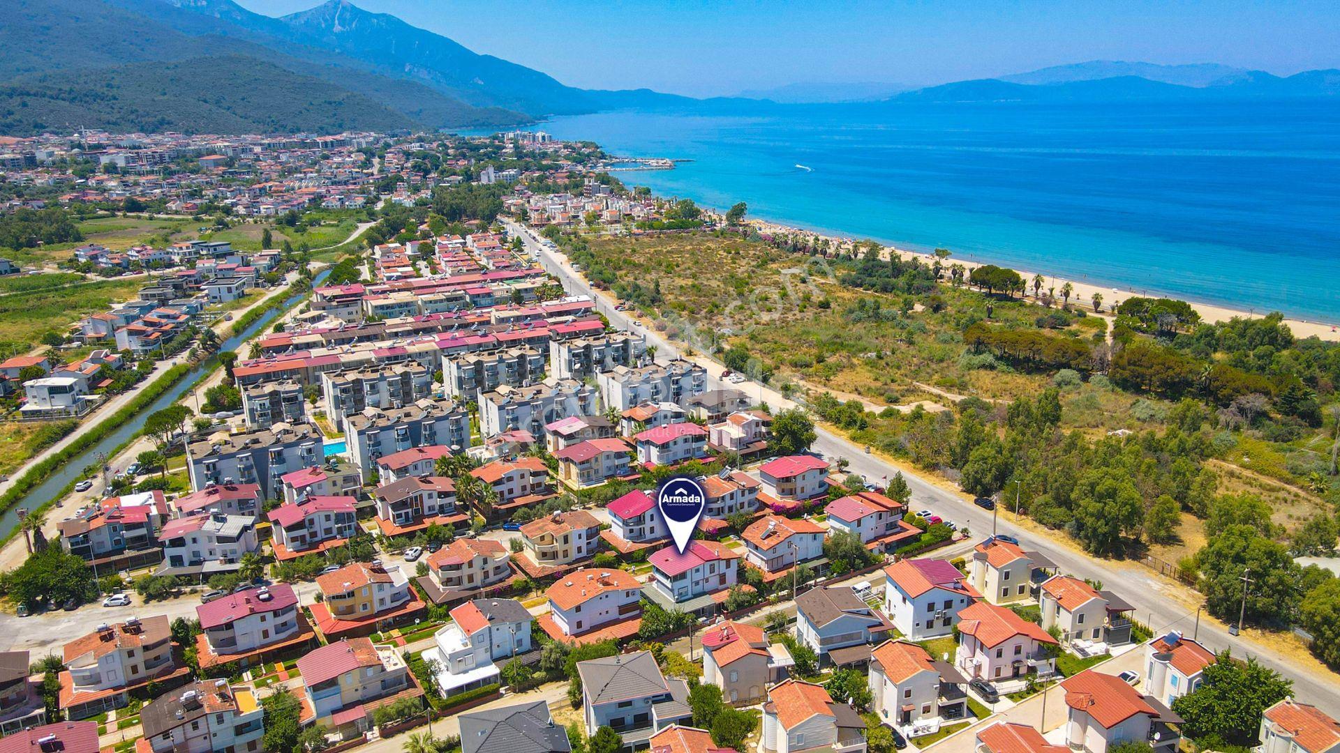 Güzelçamlı'da Denize 250m Mesafede Bakımlı 3+2 Tripleks Villa - Görsel 5