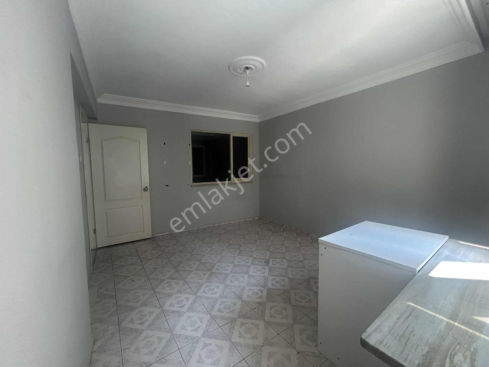 İhsaniye Mah.kıbrıs Cad Arakat 3+1 110 M2 Çift Cephe Asansörlü - Görsel 20