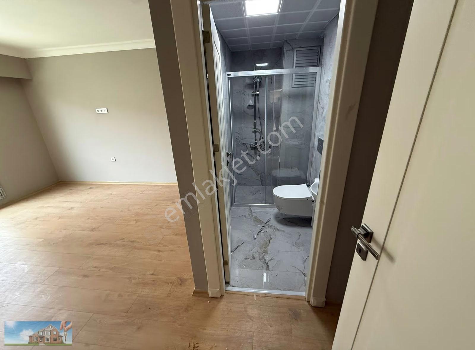 Barış'tan Site İçerisinde Lüks 3+1 (peyzaj-güvenlik-k.otoparklı) - Görsel 14