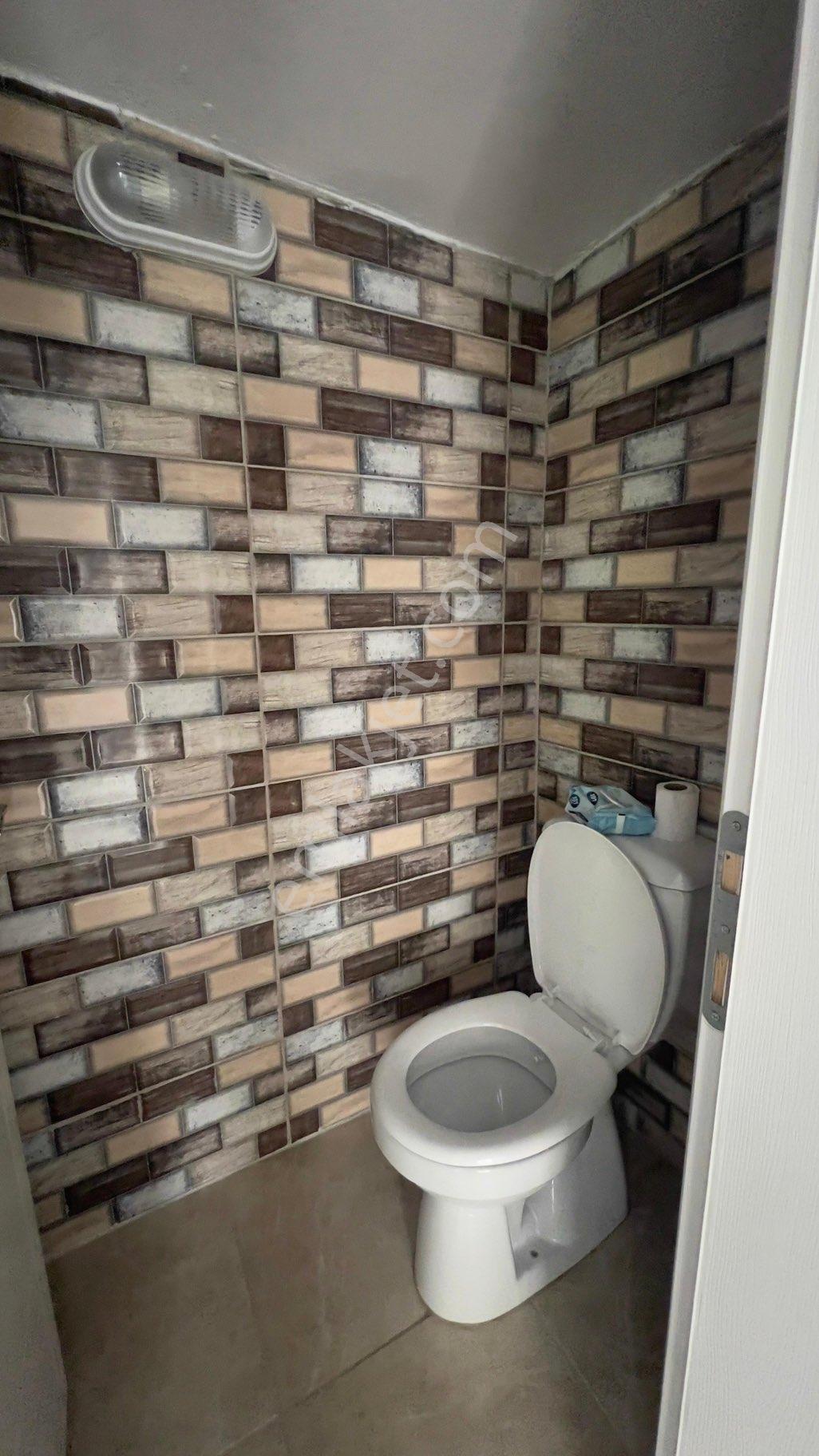 Çiflik Caddesinde 2+1 Temiz Masrafsıx Kiralık Daire - Görsel 11