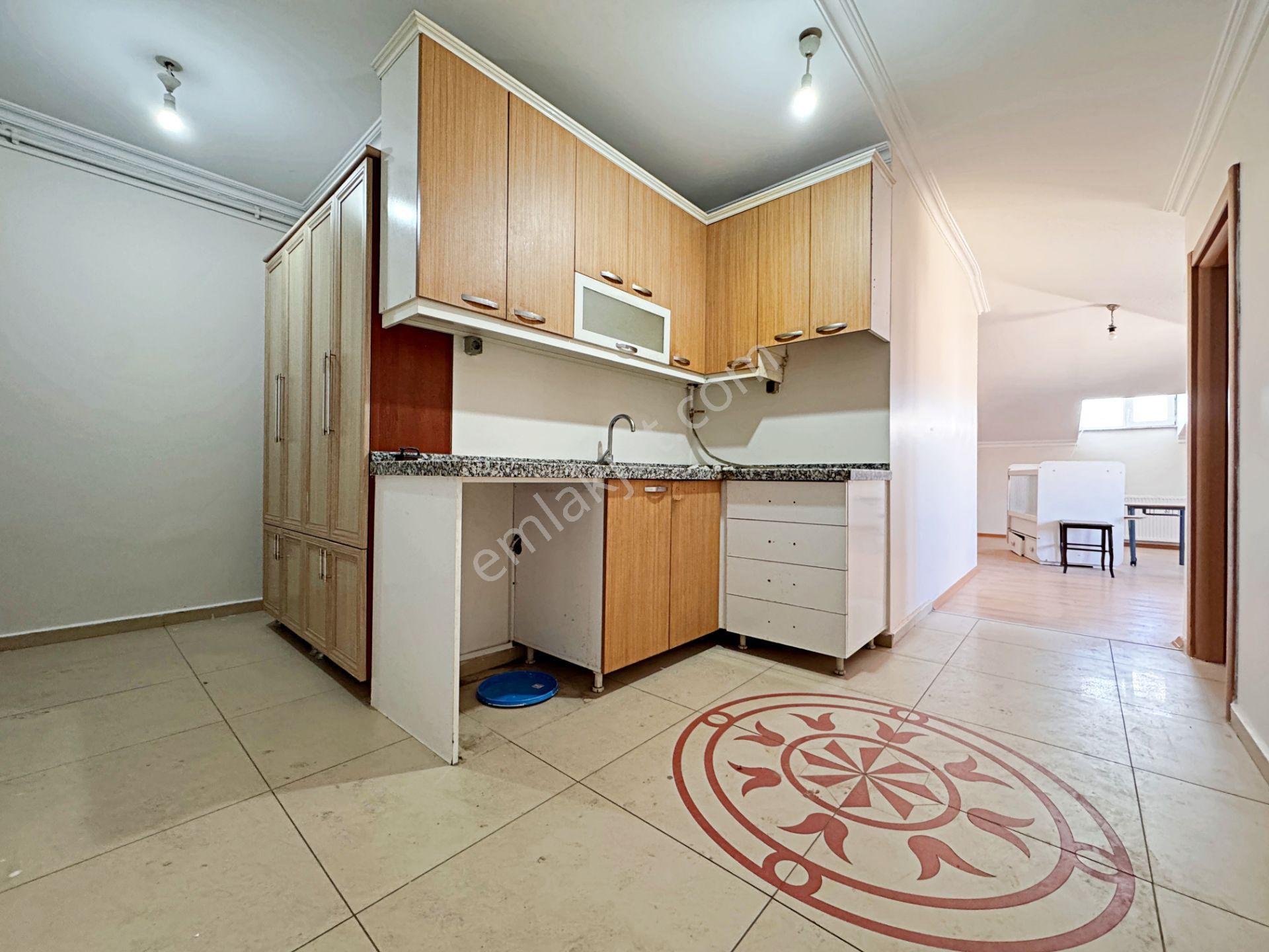 Home Vizyon Bahçelievler Yenibosna Radar Satılık Otoparklı 5+1 Geniş Dublex Daire. - Görsel 30
