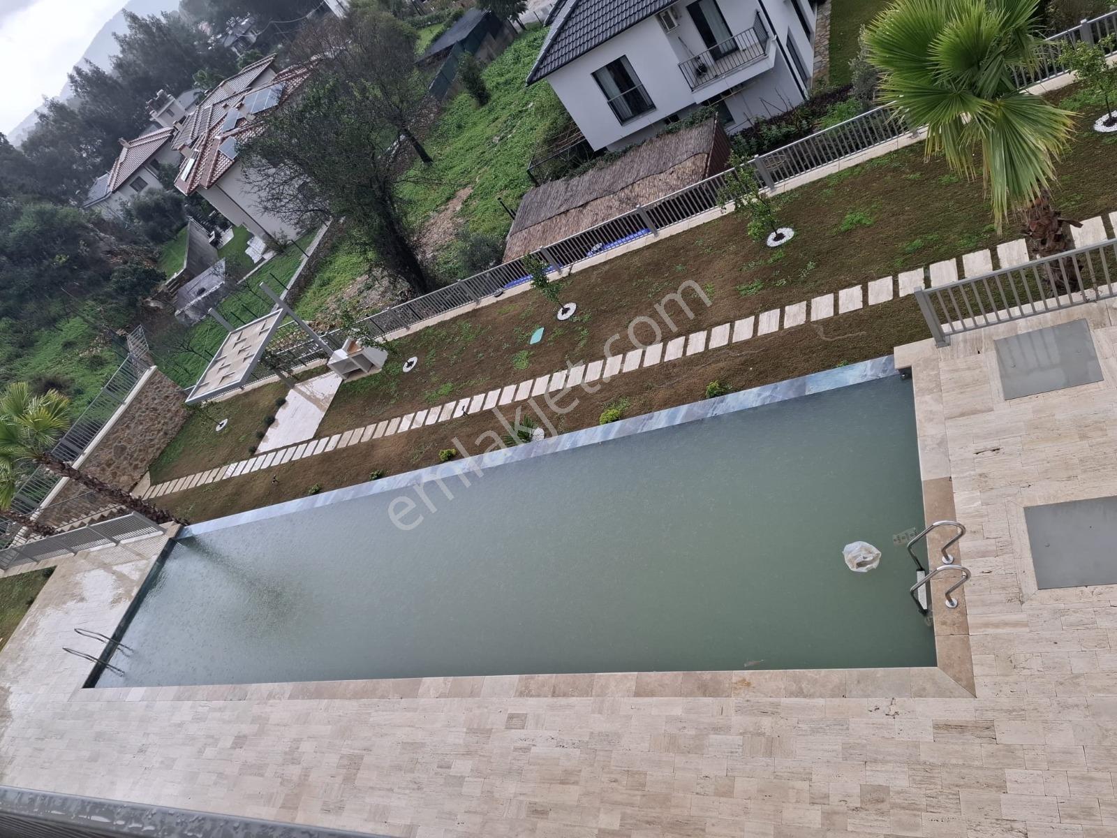 Gökova'da Kaçmaz Fırsat Site İçerisinde 2+1 Daire Acil Satılık - Görsel 9