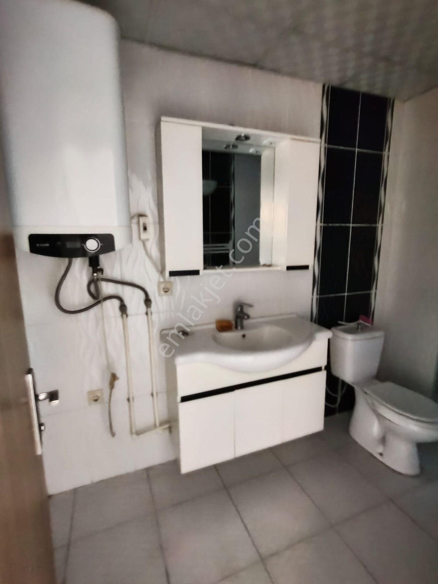 Menderes Turyap'tan Cüneytbey Mh. 3+1 Kiralık Arakat Geniş Daire - Görsel 7
