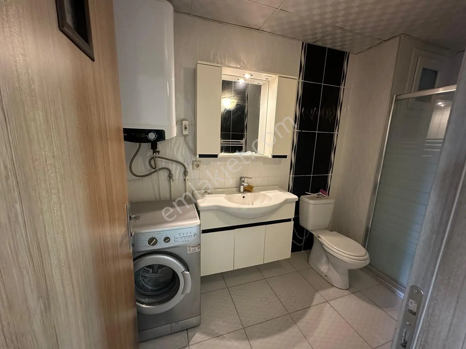 Menderes Turyap'tan Cüneytbey Mh. 3+1 Kiralık Arakat Geniş Daire - Görsel 4