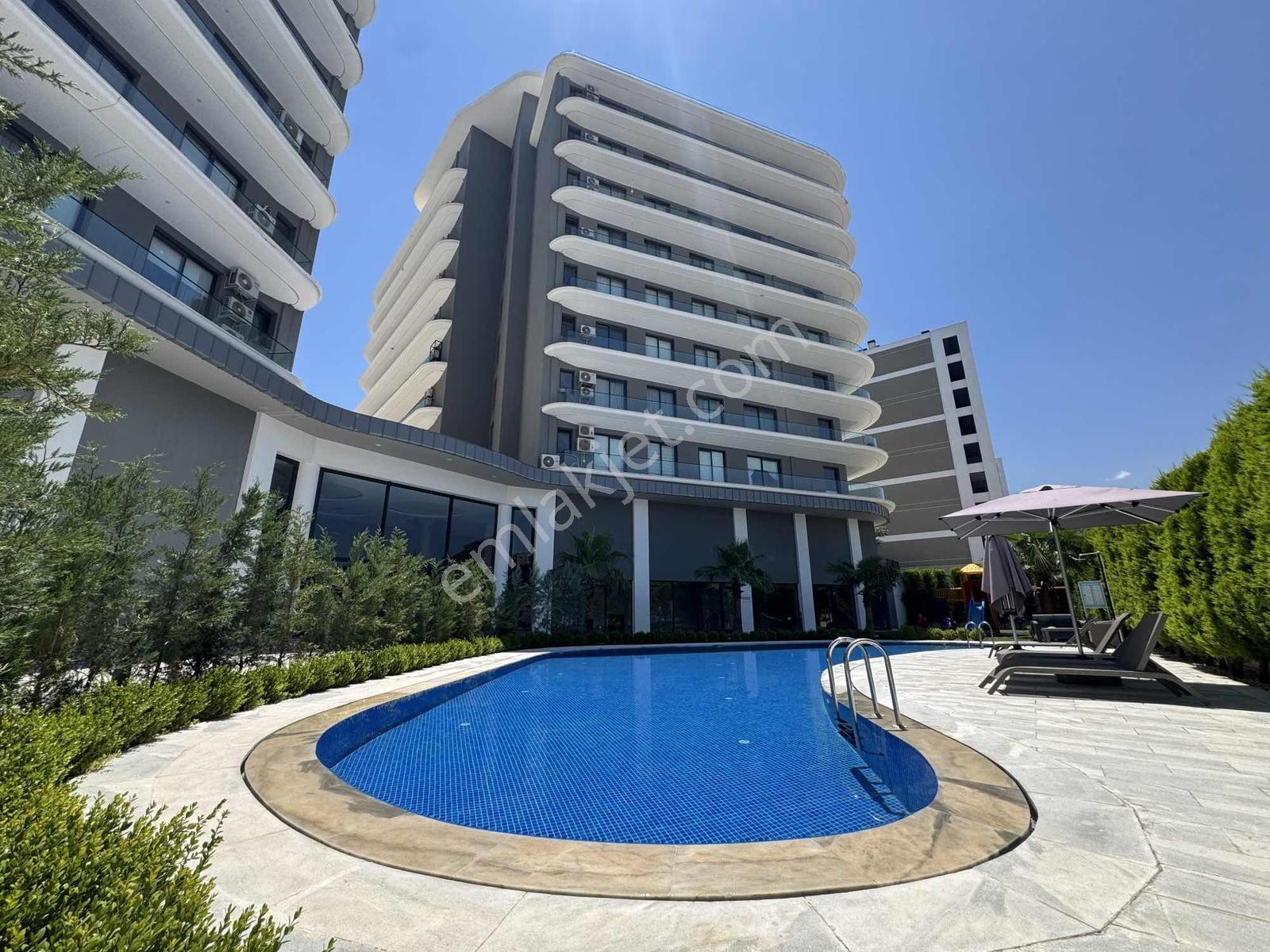 Cinkaya Towers'da Ultra Lüks Geniş Daire! - Görsel 3