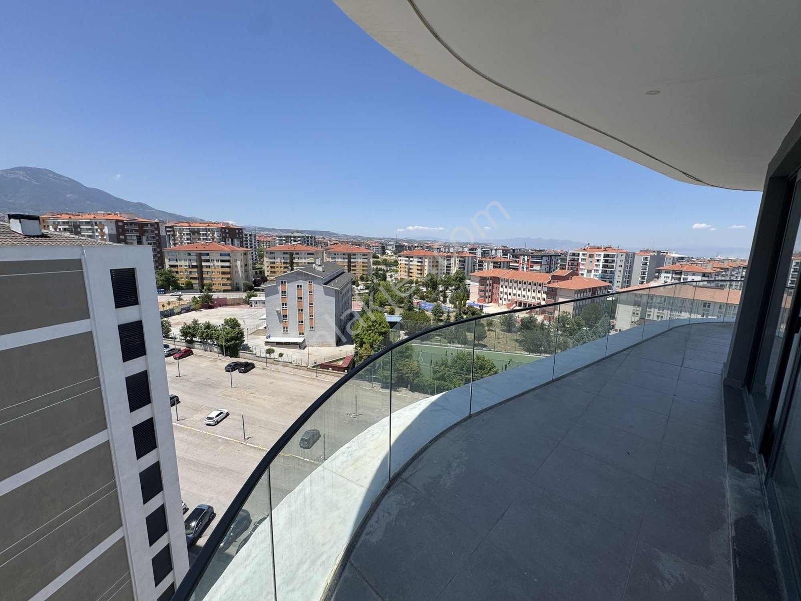 Cinkaya Towers'da Ultra Lüks Geniş Daire! - Görsel 23