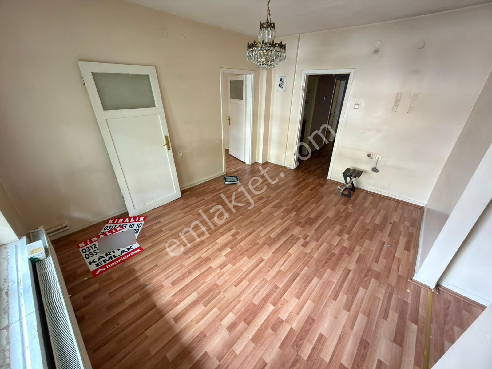 Yunus Emre Cad. Paraleli Yüksek Giriş Ön Cephe Kiralık 3+1 - Görsel 15