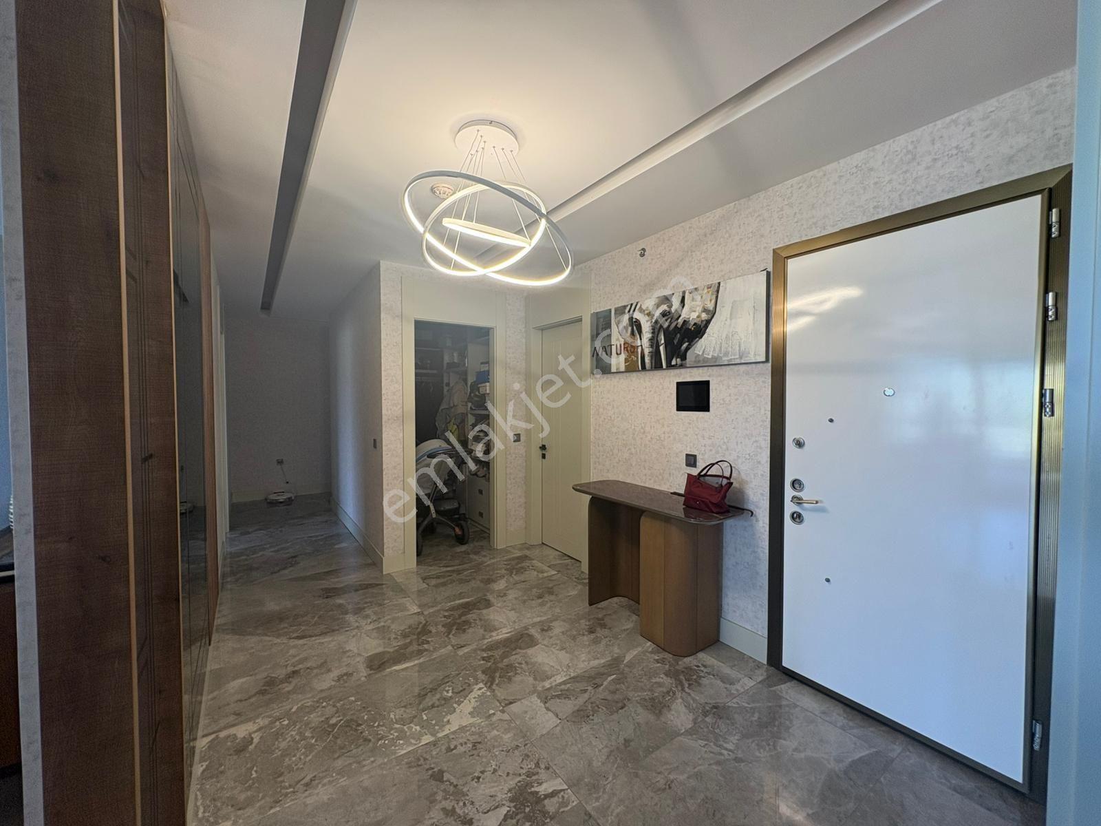 Yapay Göl Projeli 4+1 Satılık Daire |ada Mutfaklı Full Yapılı Ultra Lüks Yaşam - Görsel 24