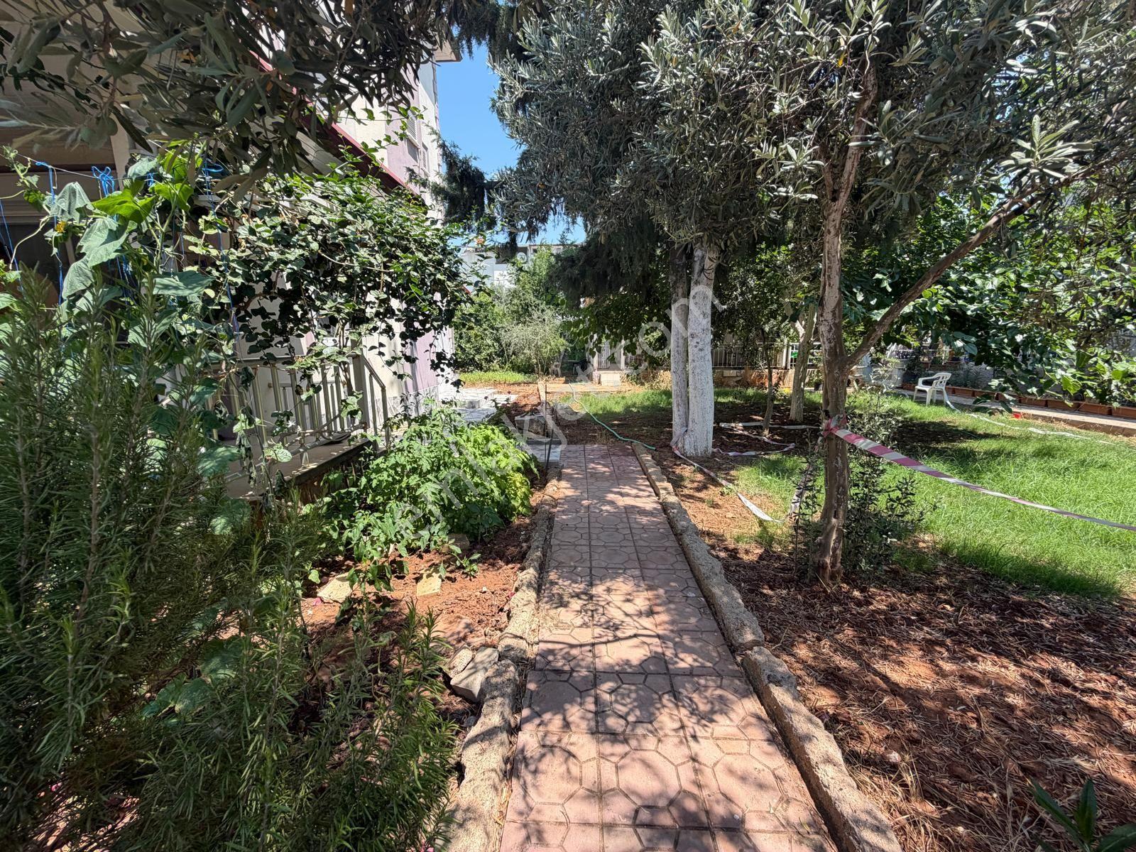 Merkezi Konumlu Denize 200 Mt. Tam Müstakil Yıllık Kiralık Villa - Görsel 10