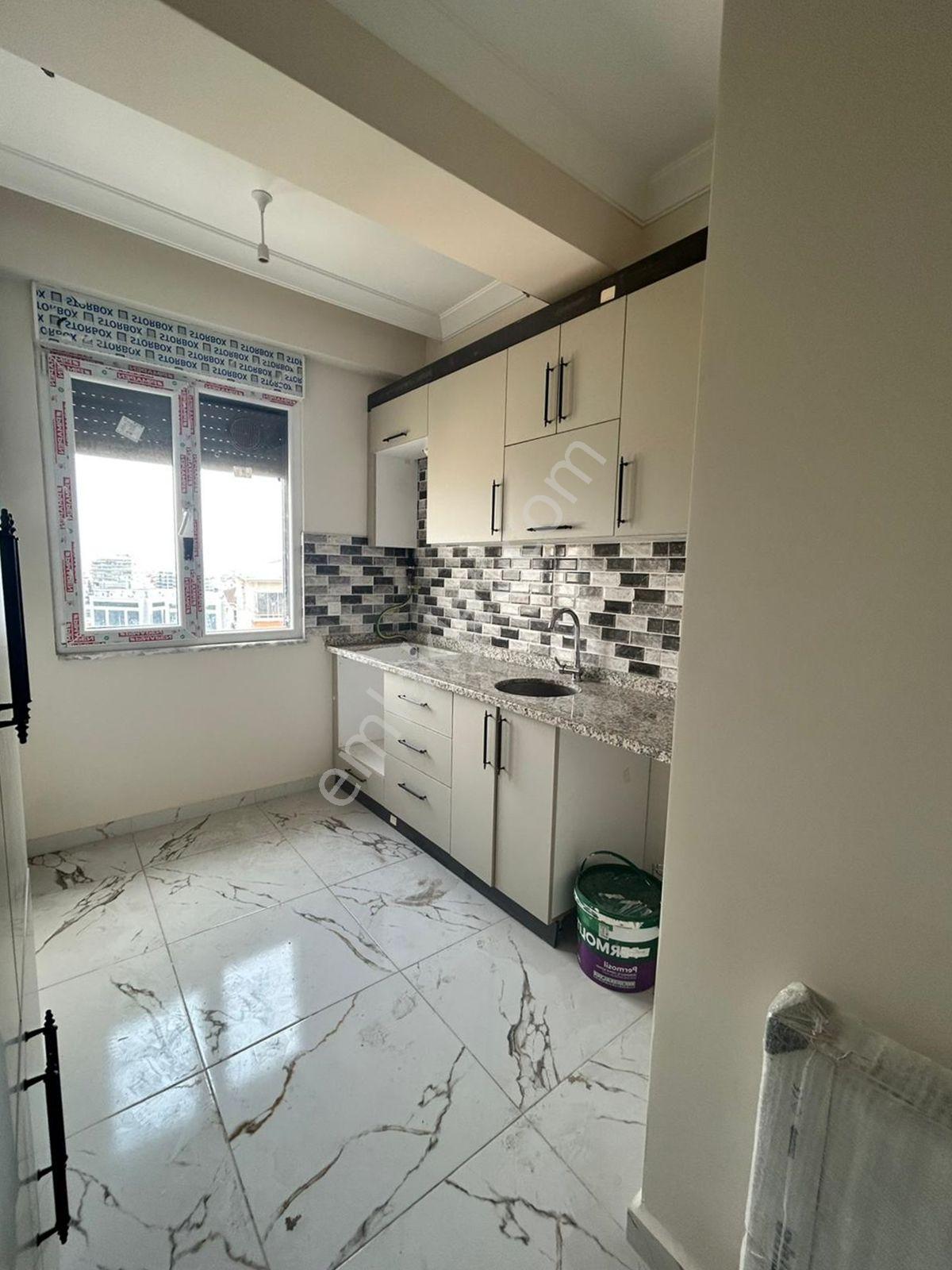 Mertcan Dan Mithatpaşa Cad Üzerinde 4+1 Teraslı Lüks Dubleks Daire - Görsel 20
