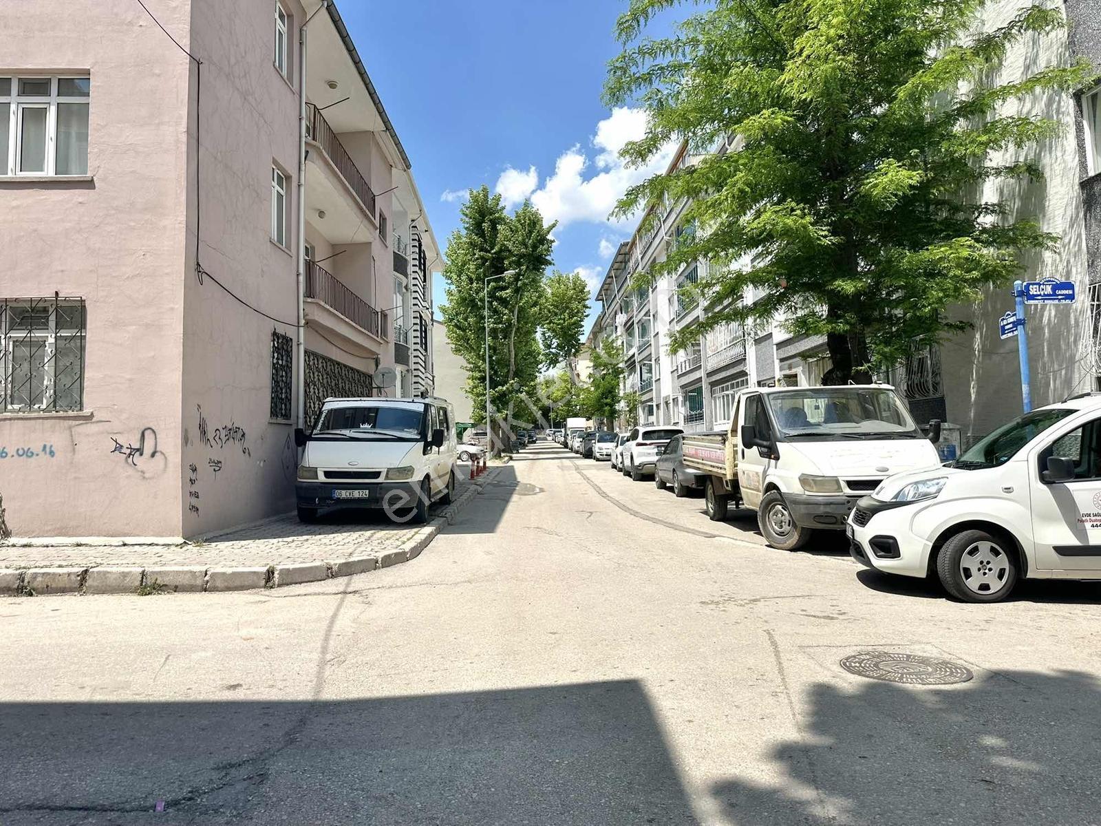 Anka'dan Askeriye Civarı Bağımsız Odalı 3+1 Yatırımlık Daire - Görsel 27