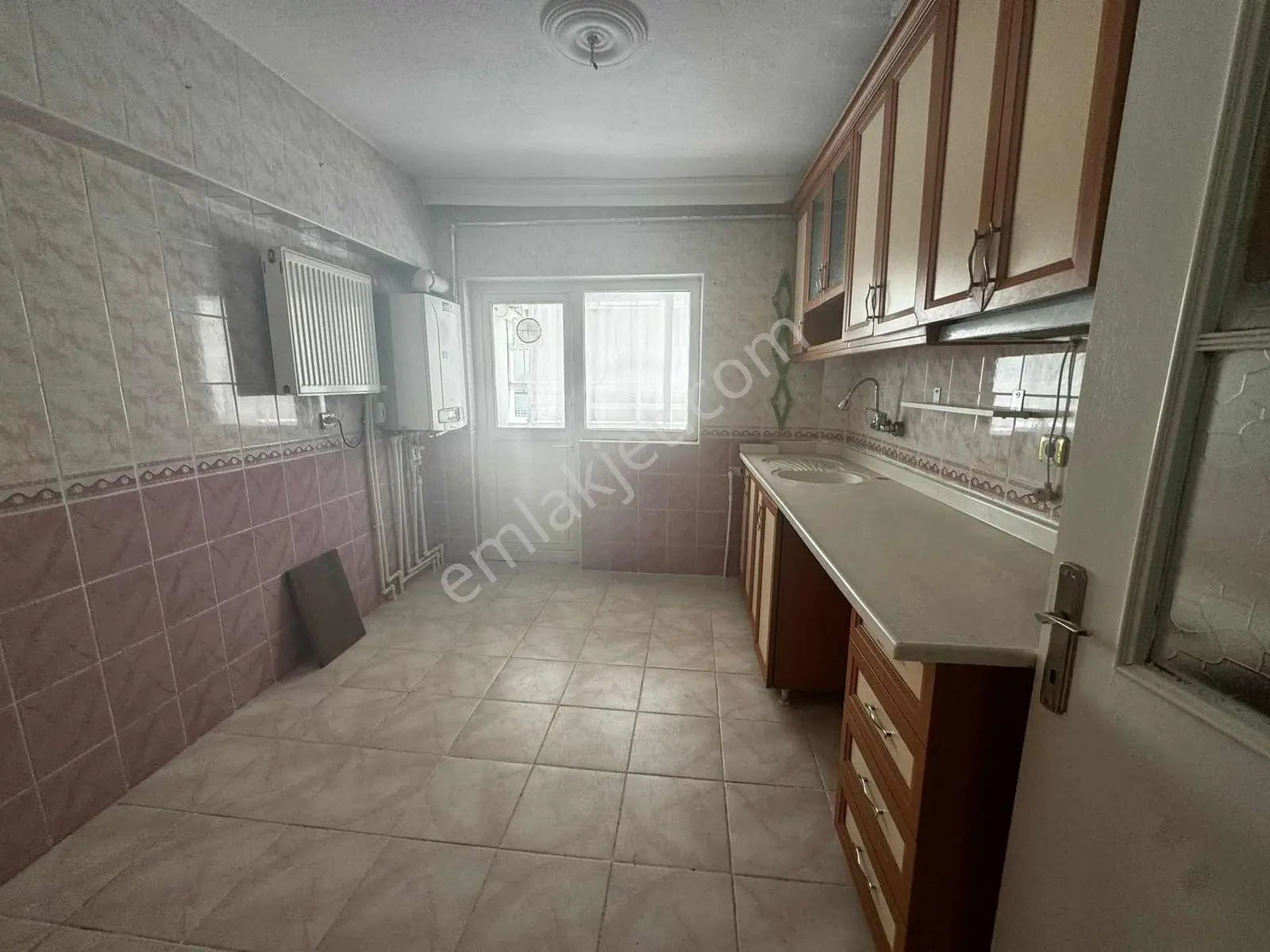Avantaj Emlak Tan Misket Merkezde Ana Cadde Üzeri Kiralık Daire - Görsel 21