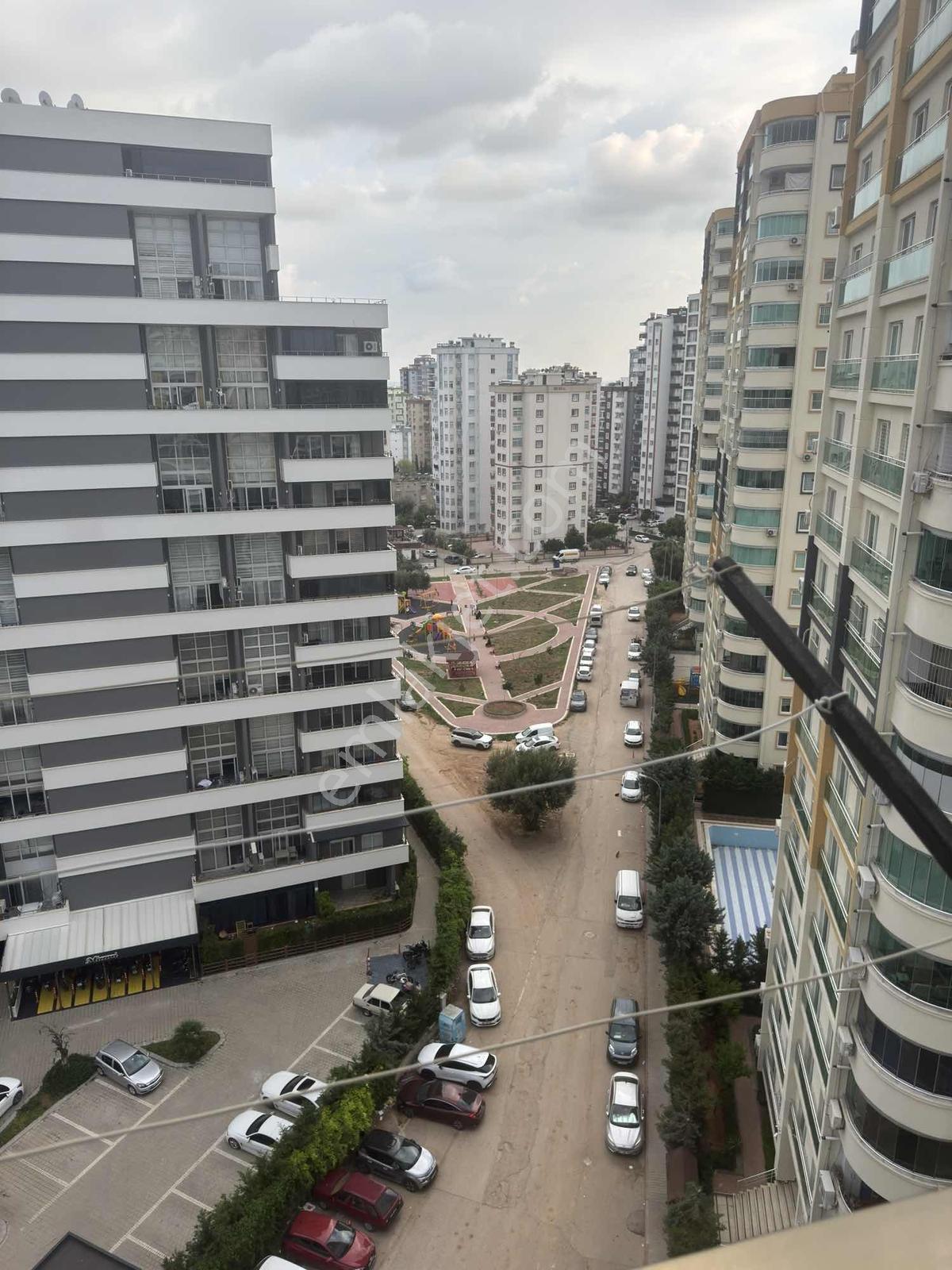 Gürselpaşa'da Mavi Bulvar Kanal Üstünde 2+1 Kiralık Daire - Görsel 2