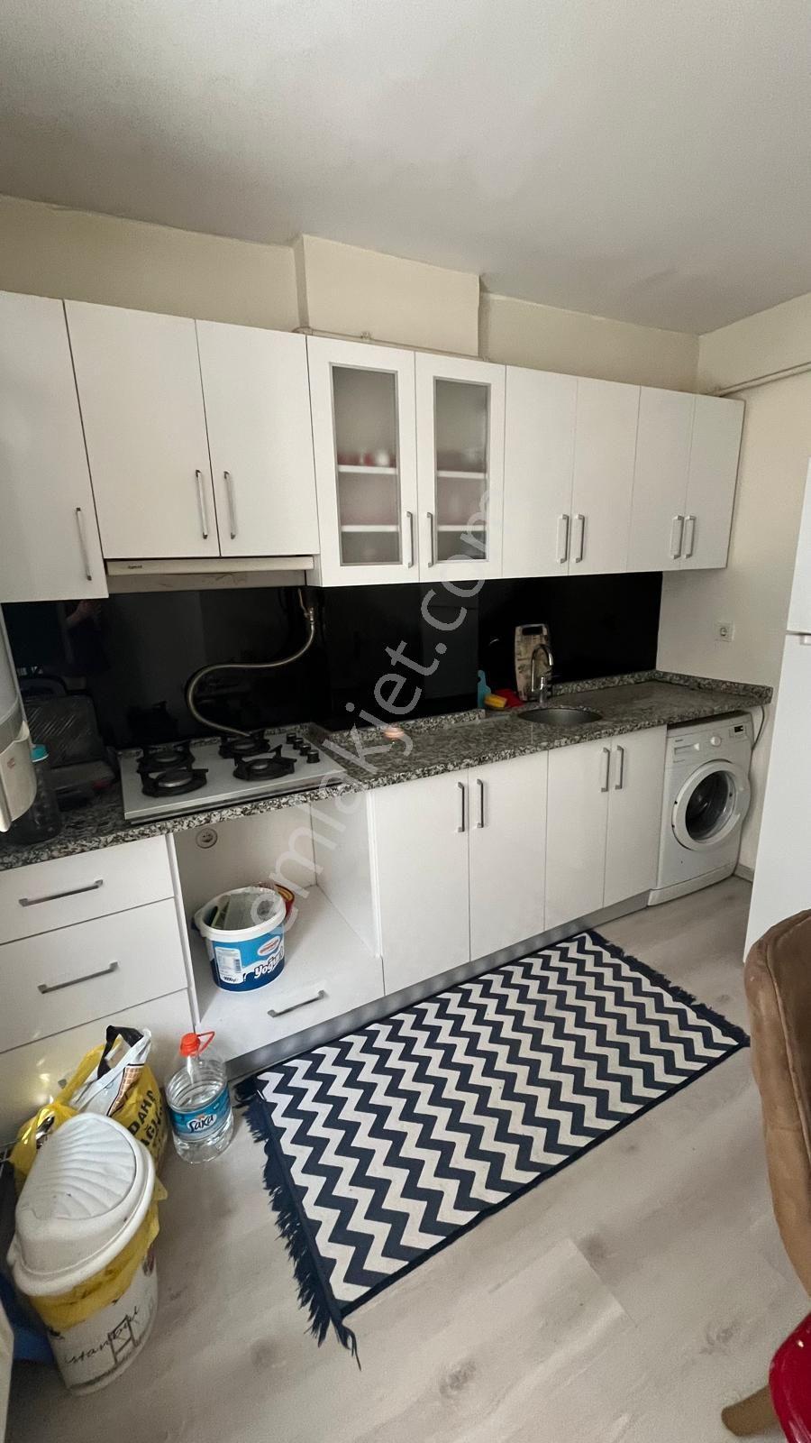Hürriyet Mahallesi'nde Kiralık Eşyalı 2+1 Bahçe Katı - Görsel 11