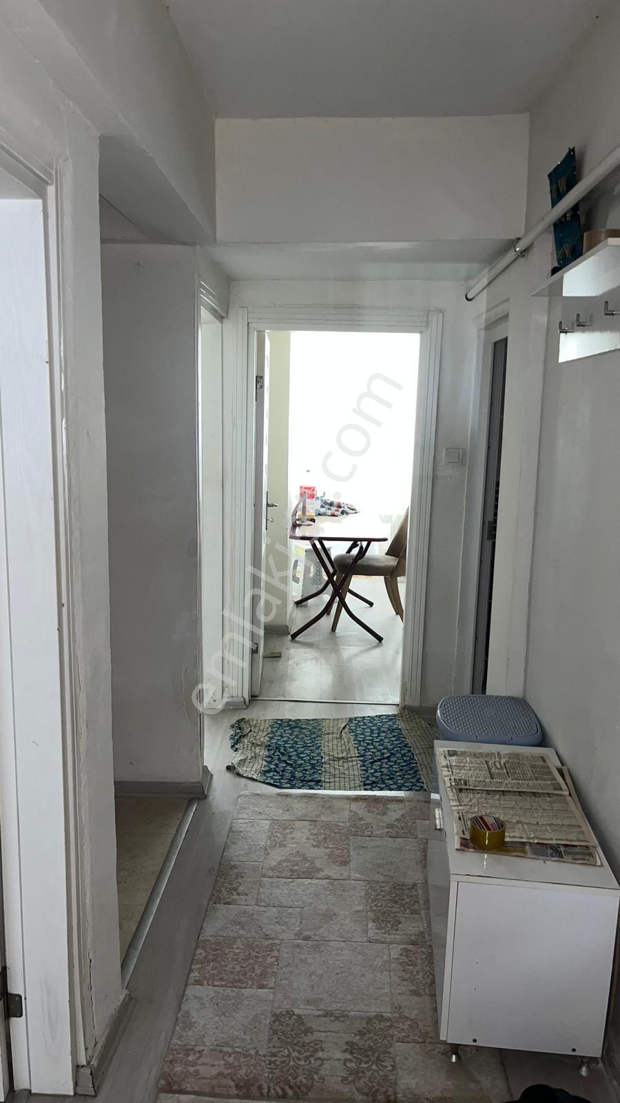 Hürriyet Mahallesi'nde Kiralık Eşyalı 2+1 Bahçe Katı - Görsel 2