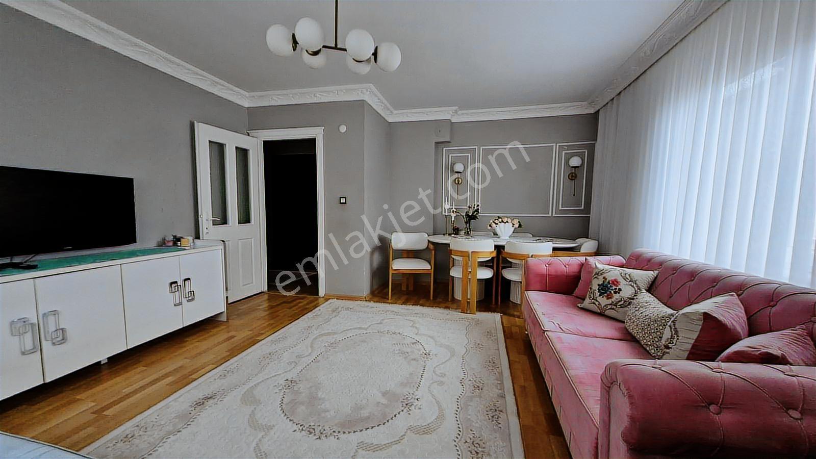 Ümraniye Parseller 3+1 140m Arakat Asansörlü Metro Okul Sokağı. - Görsel 3