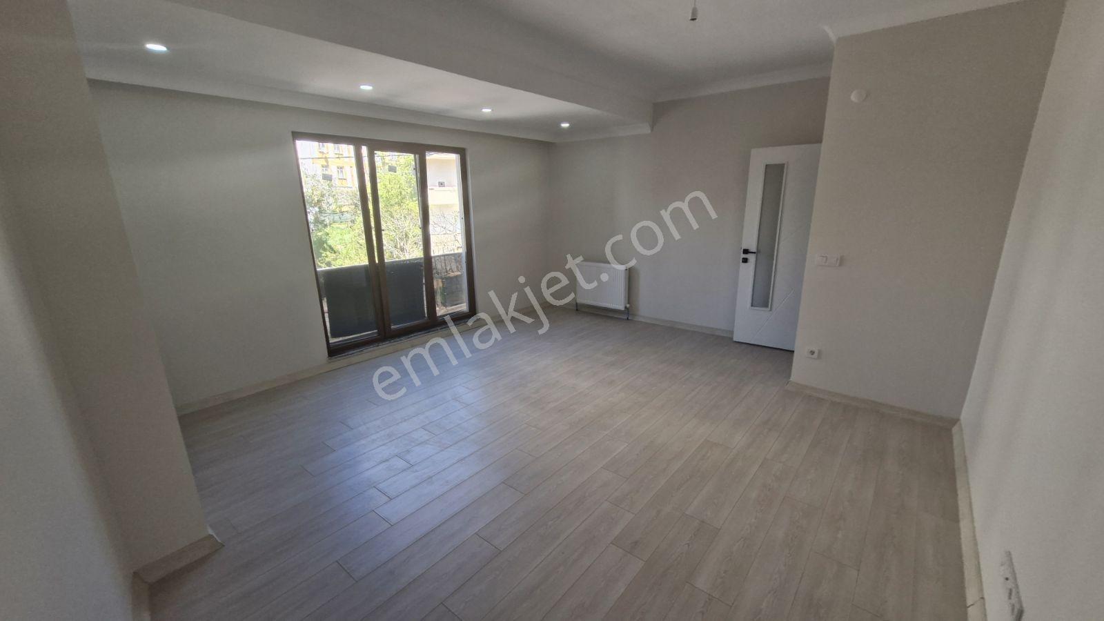 Çekmeköy Alemdağ Mh 3+1 120m Arakat Balkonlu Asansörlü İskanlı - Görsel 18
