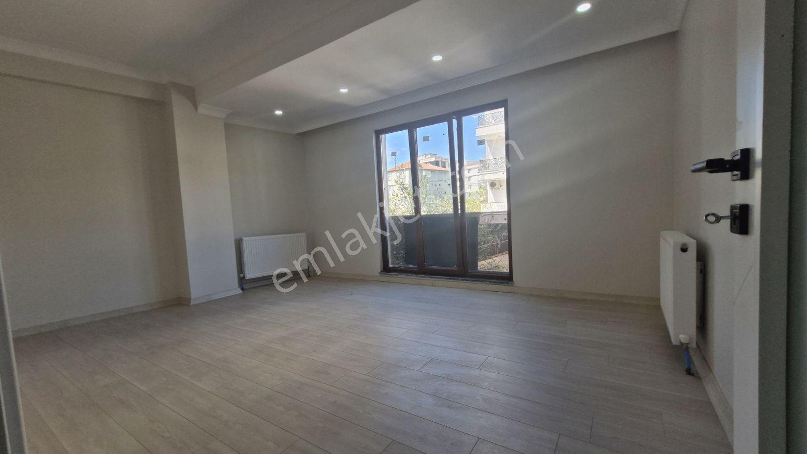 Çekmeköy Alemdağ Mh 3+1 120m Arakat Balkonlu Asansörlü İskanlı - Görsel 7