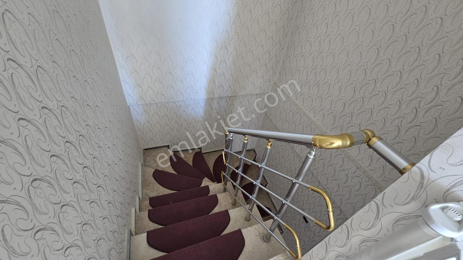 Bahçelerüstü Mah 5+1 Dublexs Full Manzara Güney Asansörlü 250m2 - Görsel 20