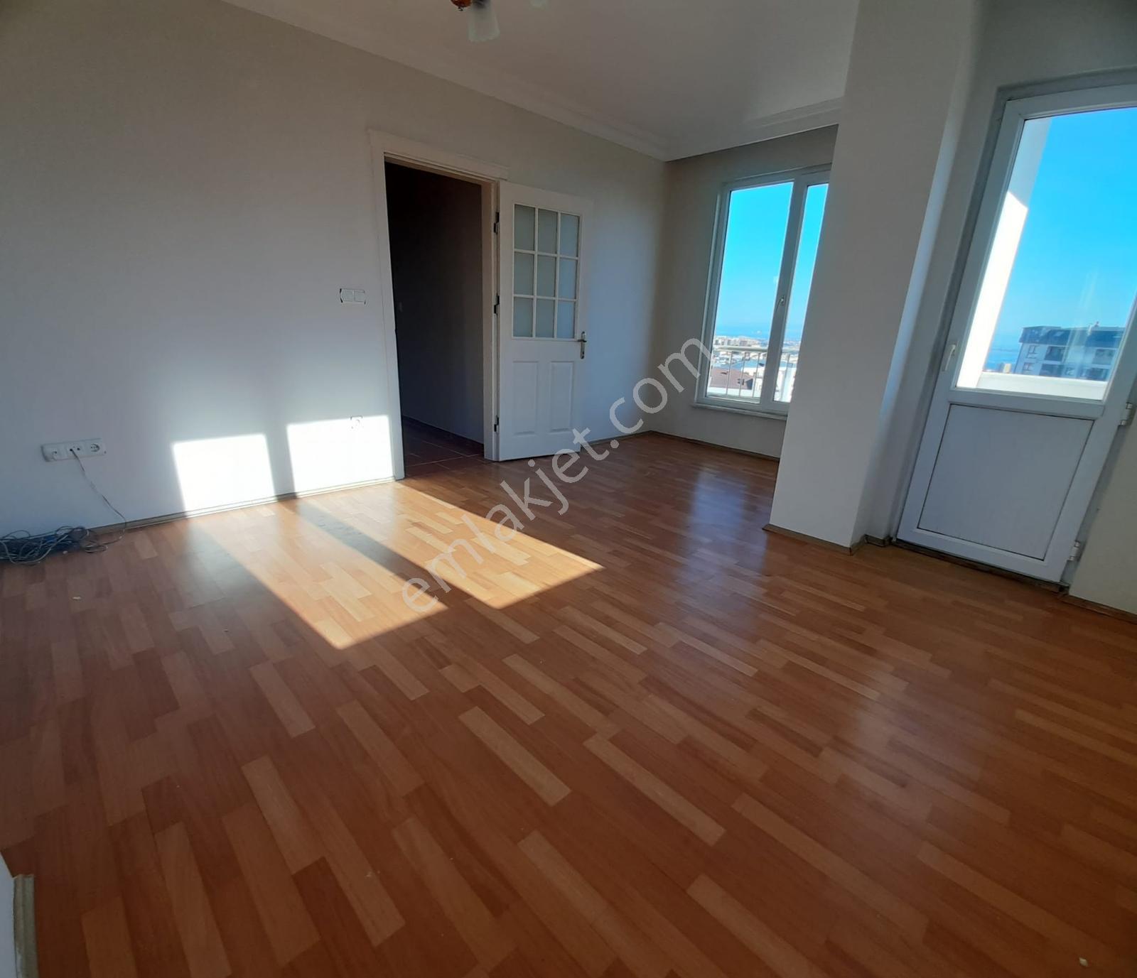 Pendik'te Satılık 3+1 Daire (metro Yürüme/deniz Manzaralı/boş) - Görsel 7