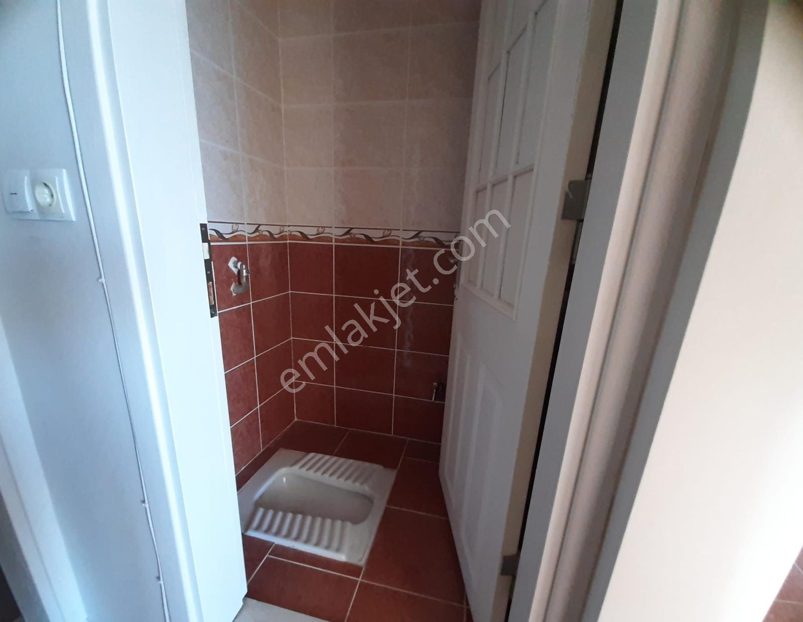 Pendik'te Satılık 3+1 Daire (metro Yürüme/deniz Manzaralı/boş) - Görsel 30