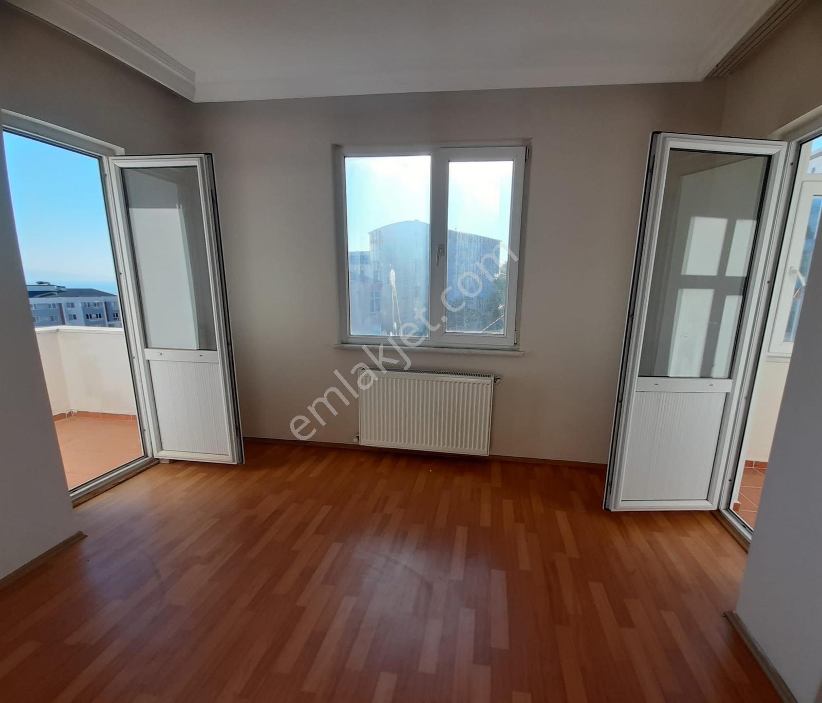 Pendik'te Satılık 3+1 Daire (metro Yürüme/deniz Manzaralı/boş) - Görsel 13