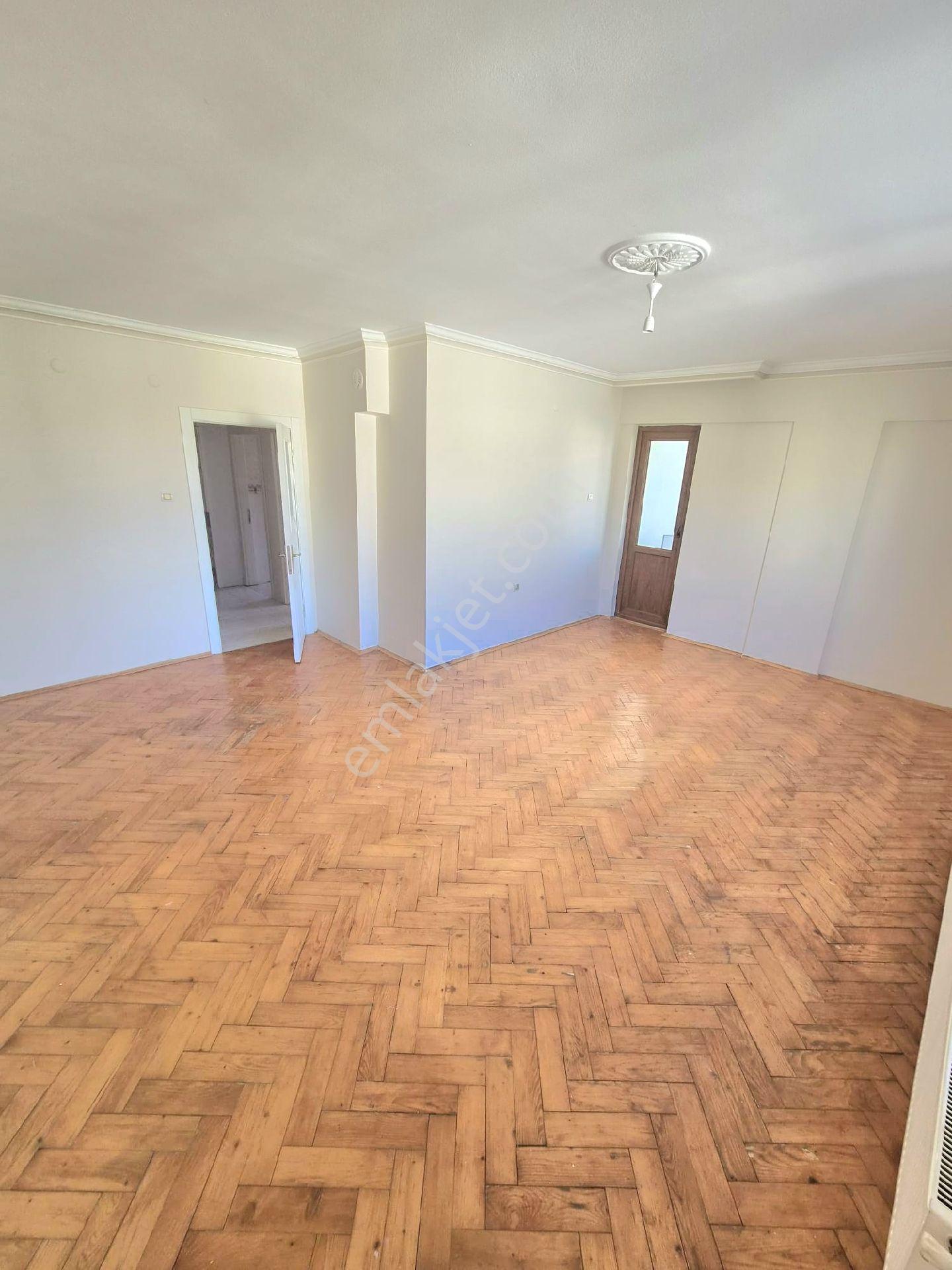 🏡 Karapürçek Deniz Feneri Yakını 3+1 Kiralık Daire | 3. Kat | Geniş Ve Ferah Yaşam Alanı 🏡 - Görsel 15