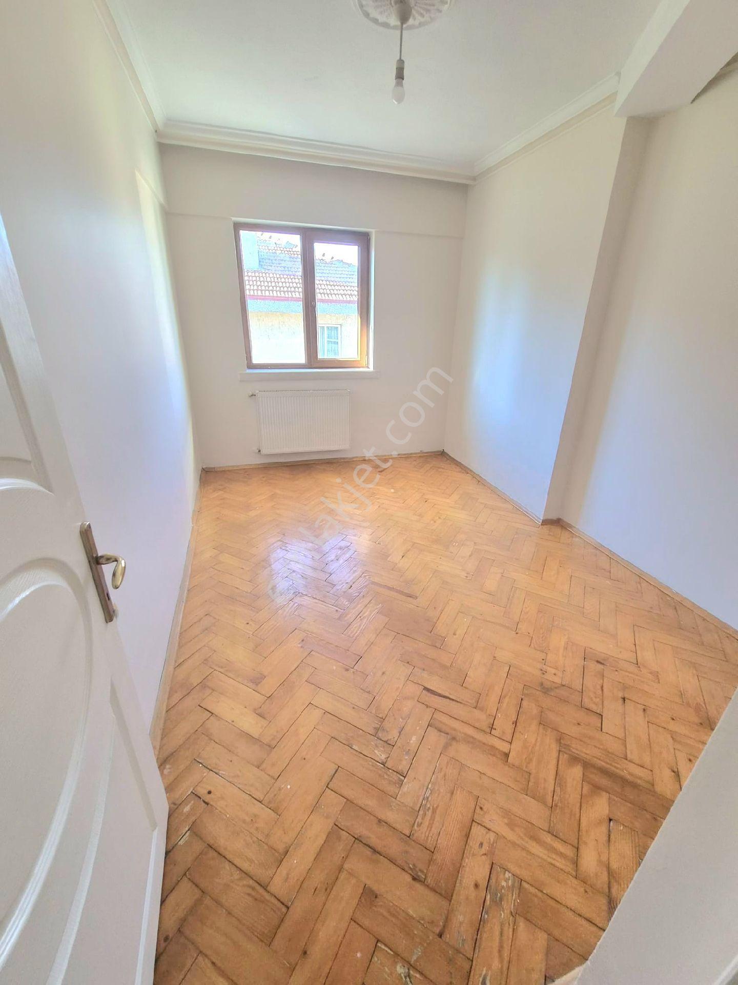 🏡 Karapürçek Deniz Feneri Yakını 3+1 Kiralık Daire | 3. Kat | Geniş Ve Ferah Yaşam Alanı 🏡 - Görsel 8