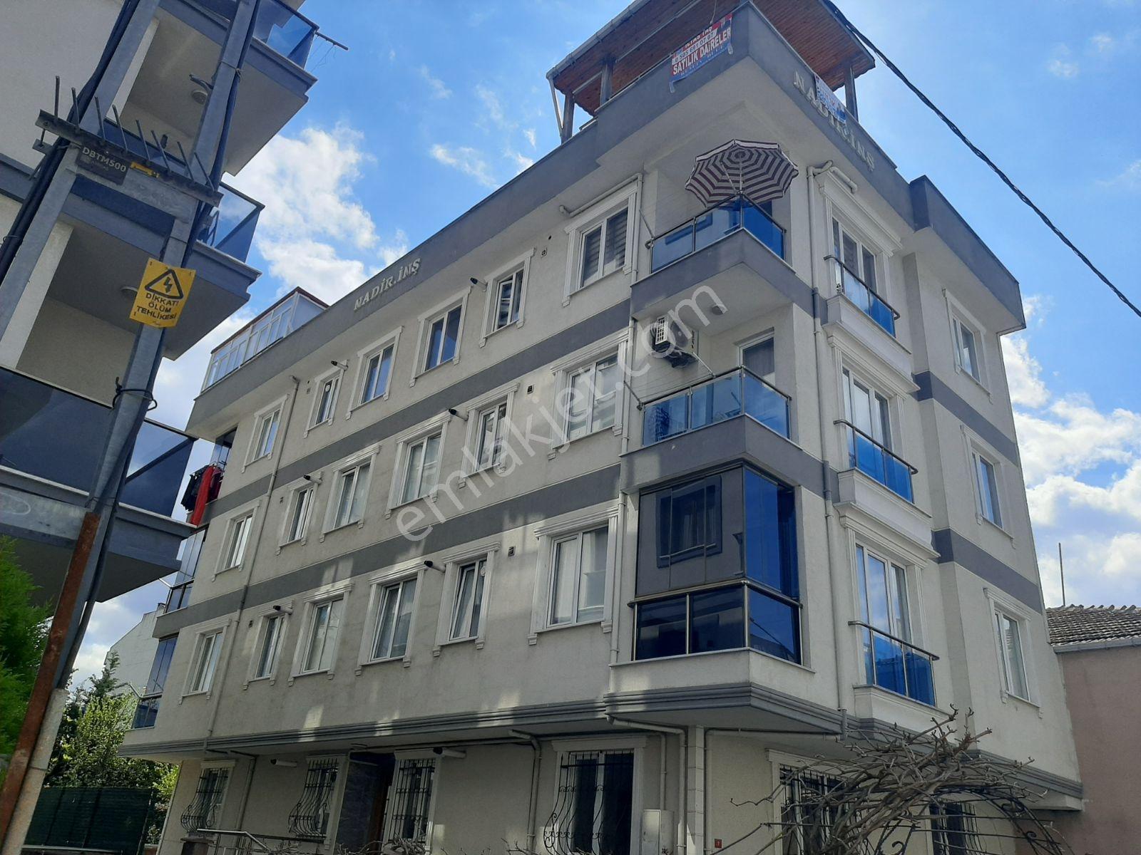 Sultanbeyli Adil Mah.satılık 4+2 Üst Dubleks Daire(alt Üst Ayrı)