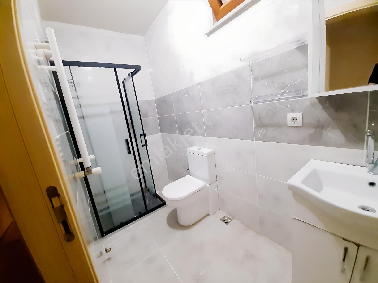 Çekmeköy Mehmet Akif Mah. Kiralık 1+1 Daire (bahçe Kullanımlı) - Görsel 29