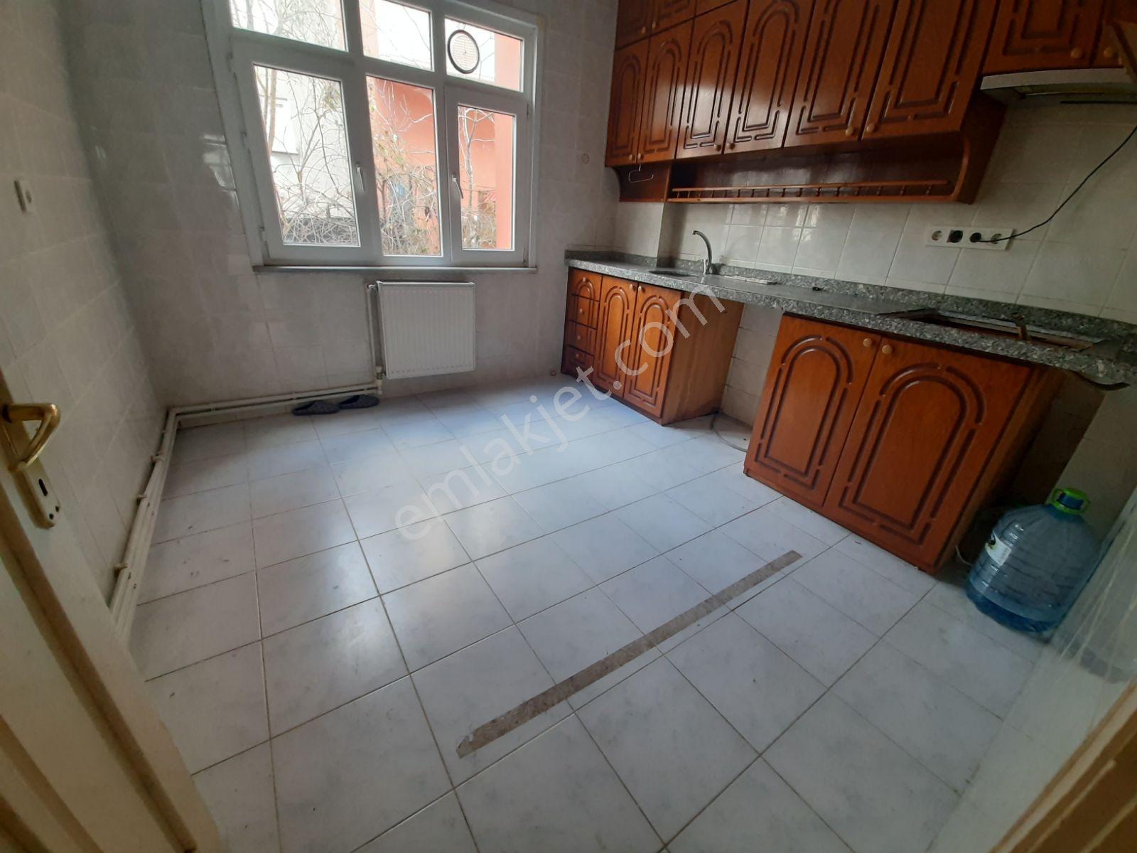 Sancaktepe Abdurrahmangazi Satılık 3 Katlı Bina (202 M2 Arsalı) - Görsel 32