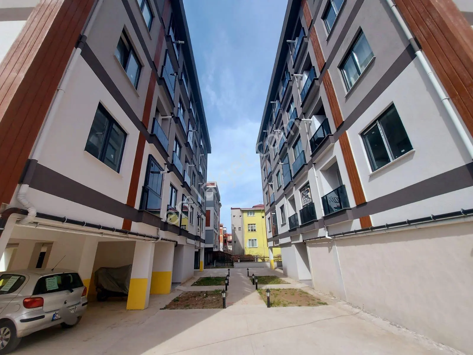 Ordu Cumhuriyet Mah Deniz Tarafinda Site Yatırımlık 1+1 Daire - Görsel 4