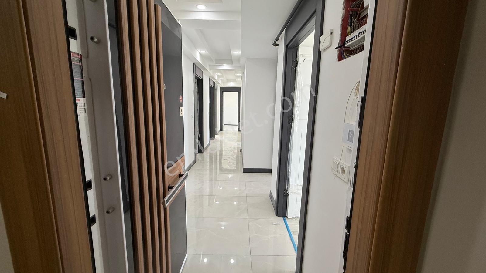 Turyaptan İzsiz Towers Da 7.kat Doğu Cephe 3+1 Kiralık Daire - Görsel 30