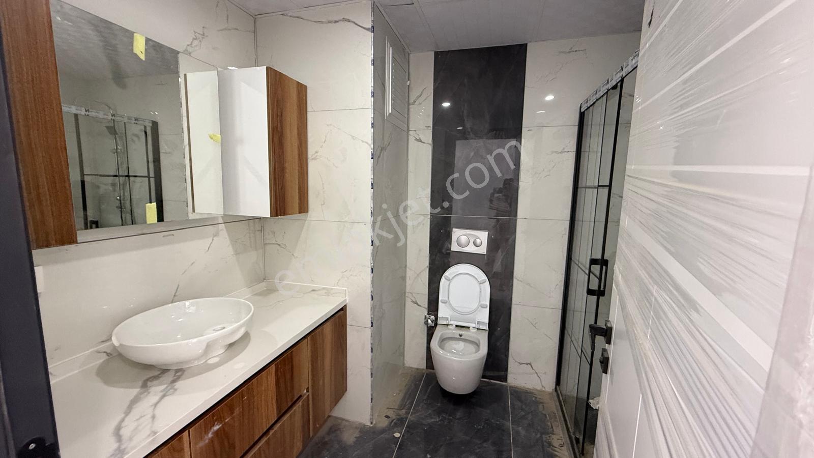 Turyaptan İzsiz Towers Da 7.kat Doğu Cephe 3+1 Kiralık Daire - Görsel 8