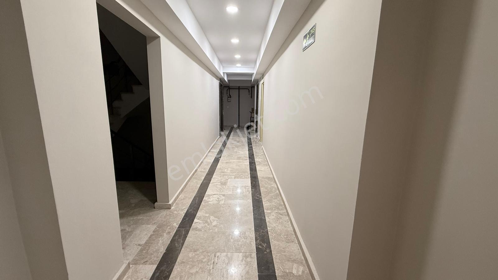 Turyaptan İzsiz Towers Da 7.kat Doğu Cephe 3+1 Kiralık Daire - Görsel 32