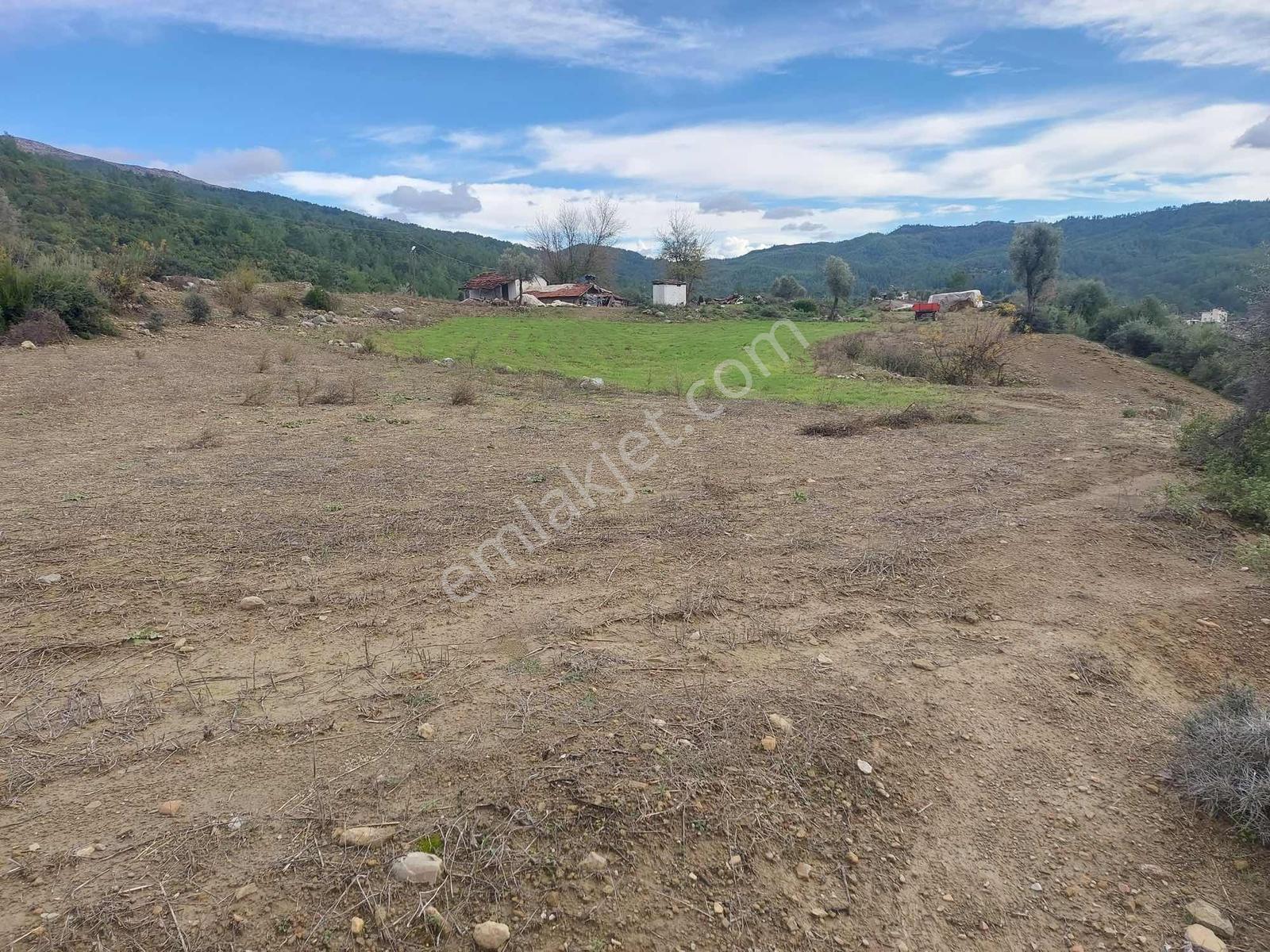 Manavgat Kızıldağda 6.048 M² Bağ Evi Yapımına Uygun Arazi