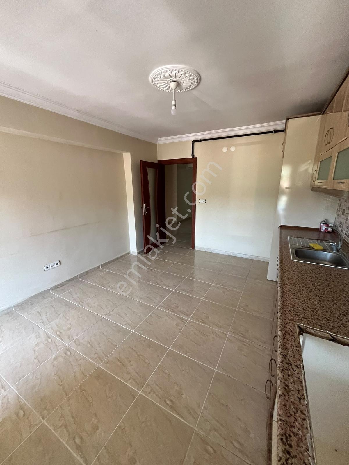 Cide Demirtaş Emlaktan Deniz Manzaralı 3+1 Kiralık Daire - Görsel 9