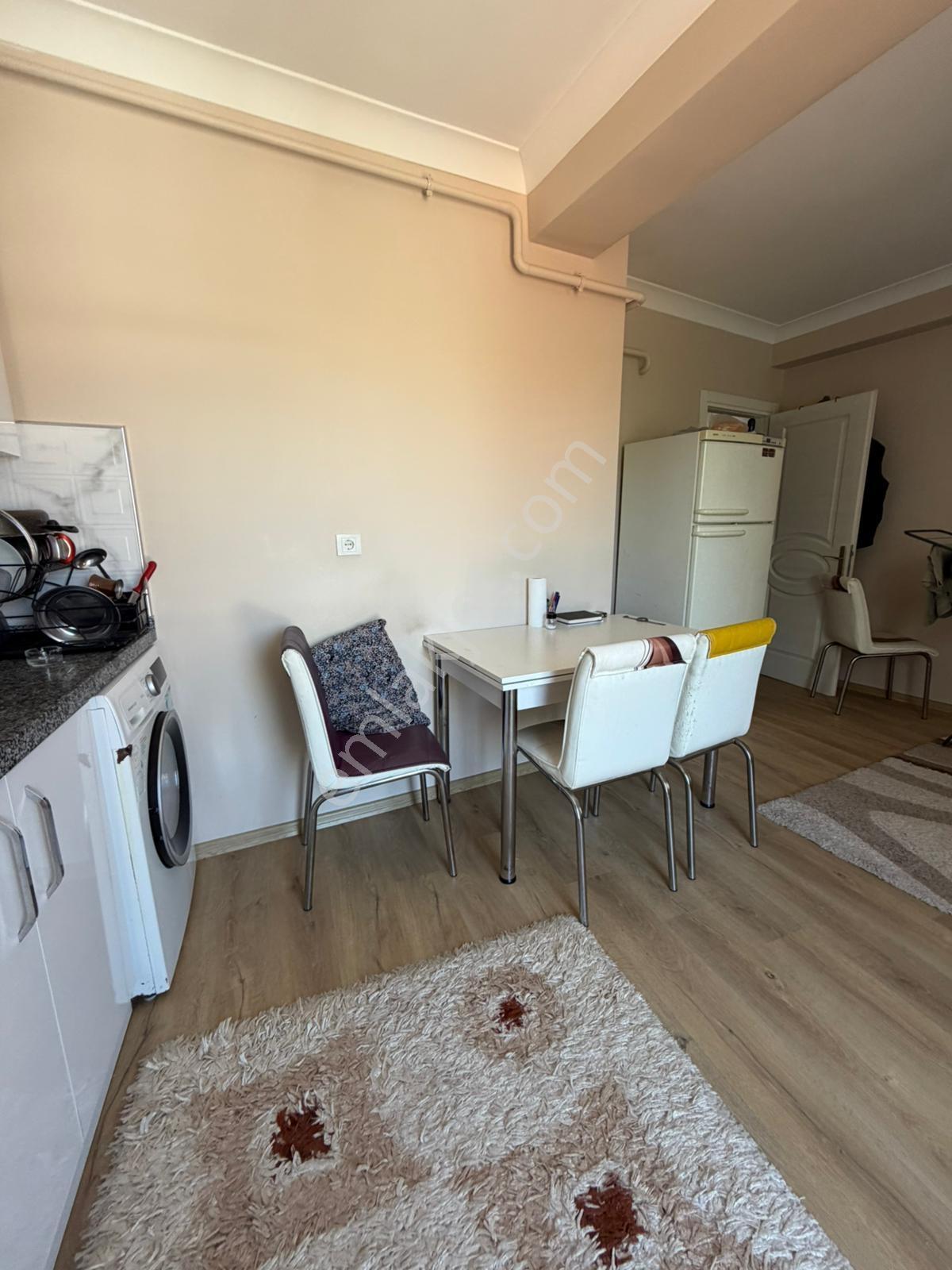 Bandırma Merkez'de 1+1 Eşyalı Kiracılı Satılık Daire - Görsel 10