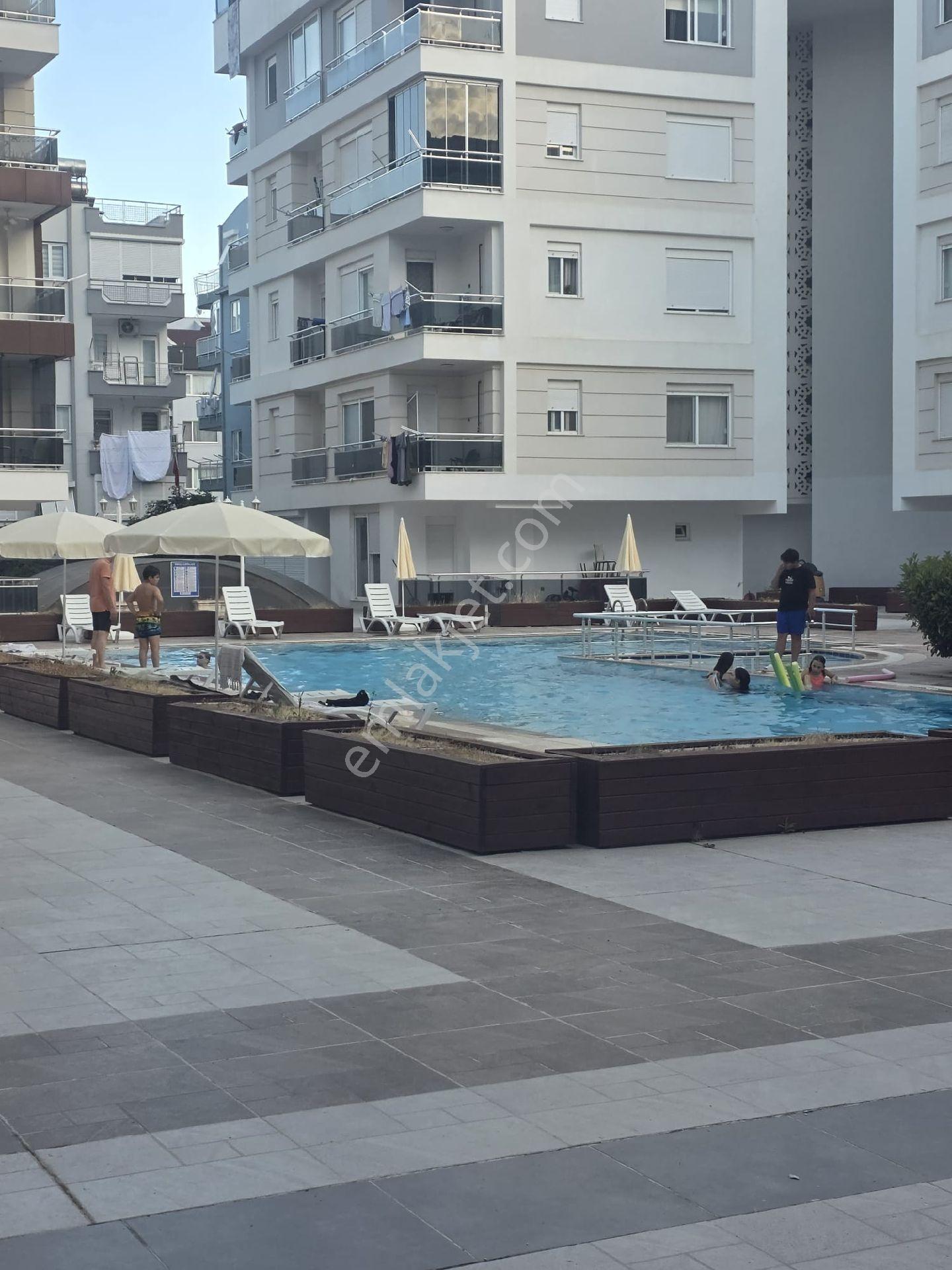 Konyaaltı Hurma'da Havuzlu 1+1 Full Eşyalı Kiralık Daire - Görsel 5