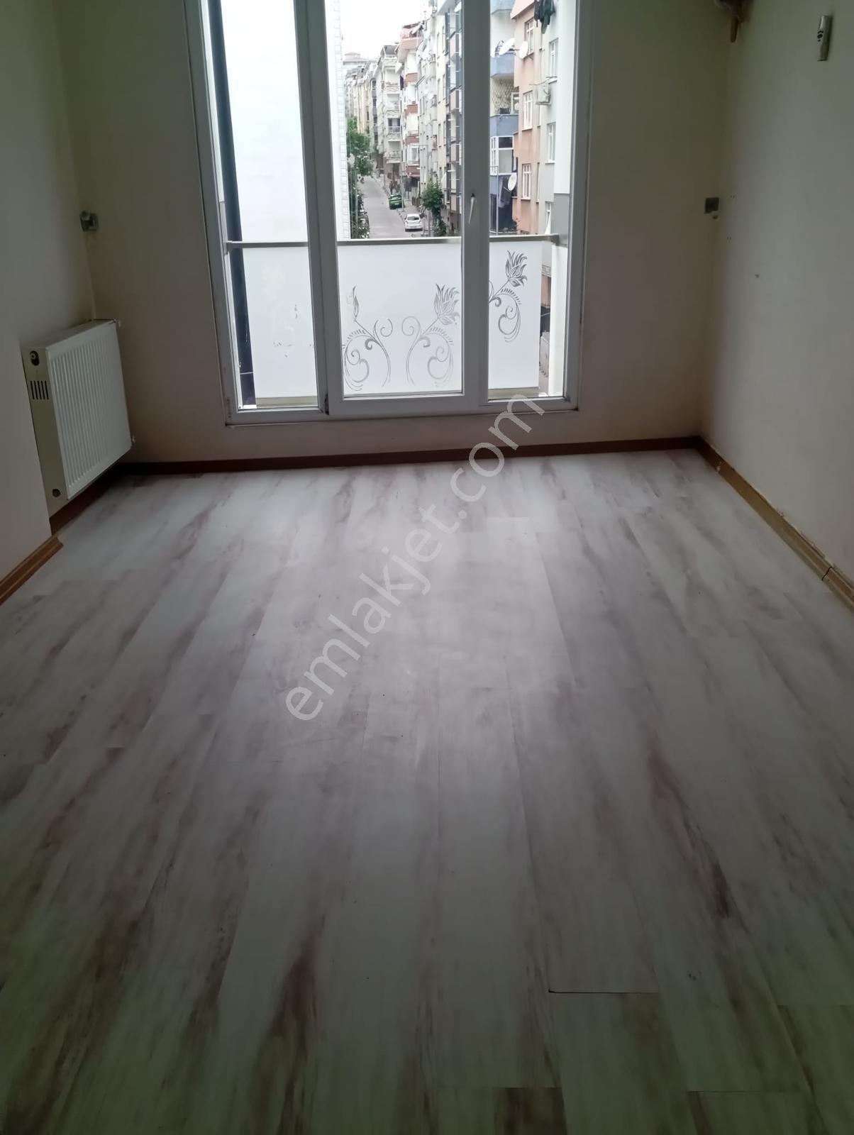 Bahçelievler Zafer Mahallesi'nde Bakımlı 2+1 Satılık Daire - Görsel 19