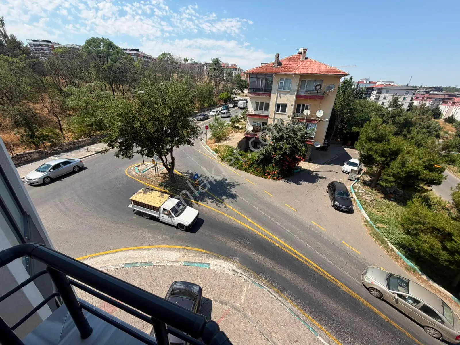 Ak Auto Gayrimenkul'dan Tekirdağ Ortacami Mahallesi Muratlı Caddesi Satılık 1+1 Balkonlu Daire - Görsel 8